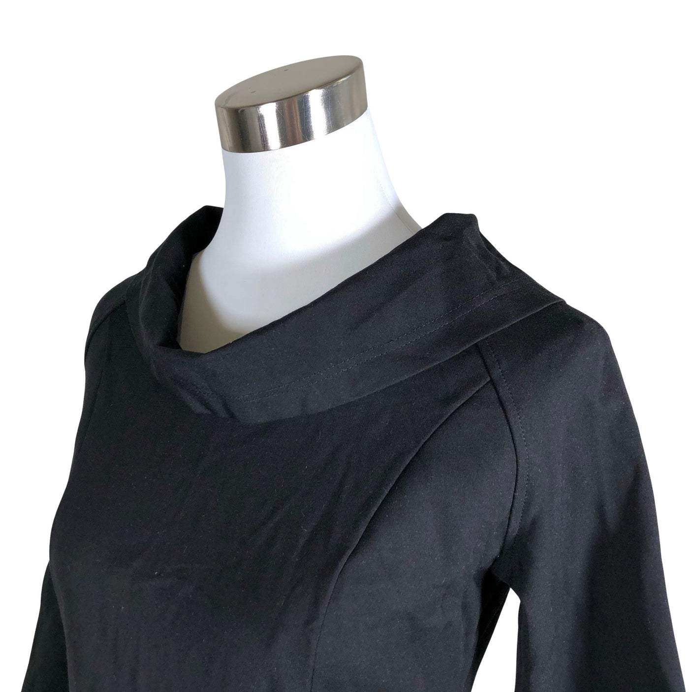 Unisex Voglia - Trikotaažist kleit, suurus 36 - Must (3)