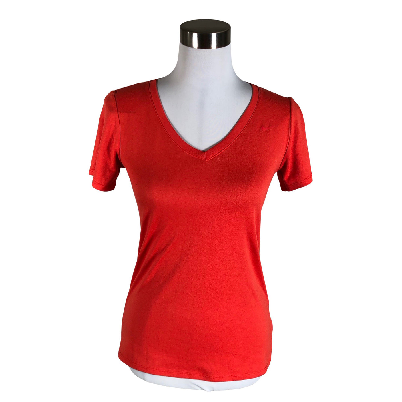 Unisex Nike - Spordisärk, lühikesed käised, suurus 36 - Punane (1)