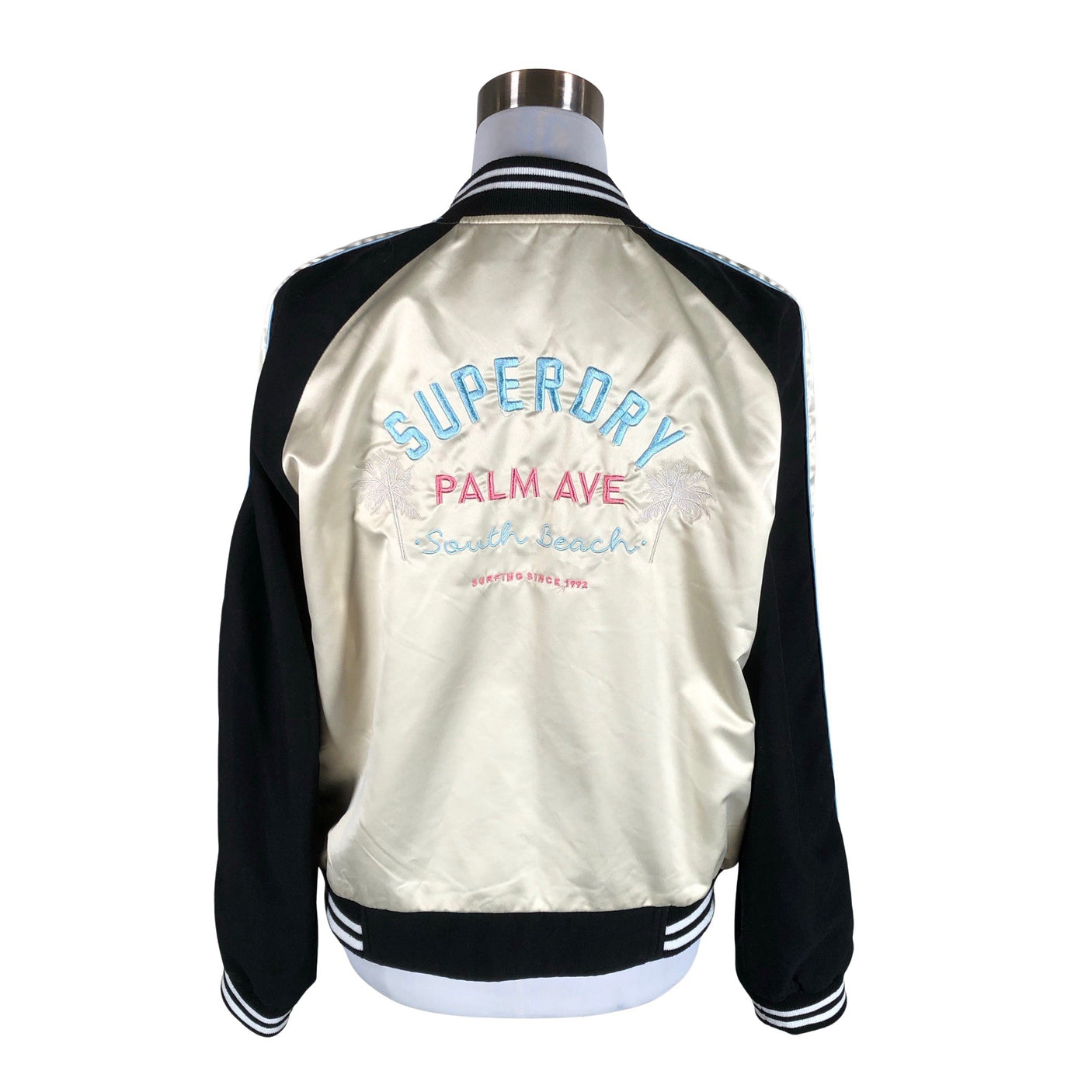 Unisex Superdry - Õhuke jope, suurus 40 - Must (2)