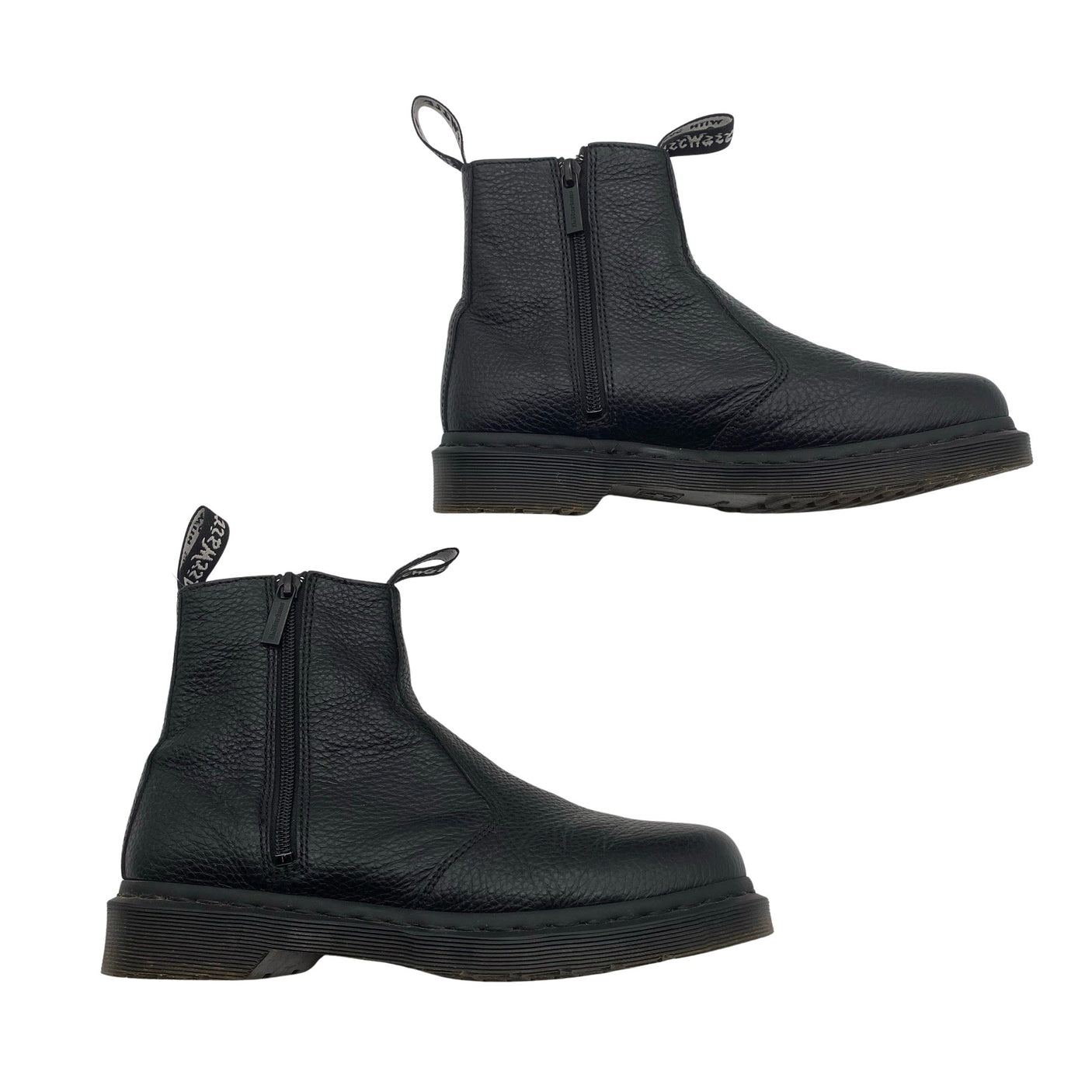Unisex Dr. Martens - Poolsaapad, suurus 40 - Must (1)