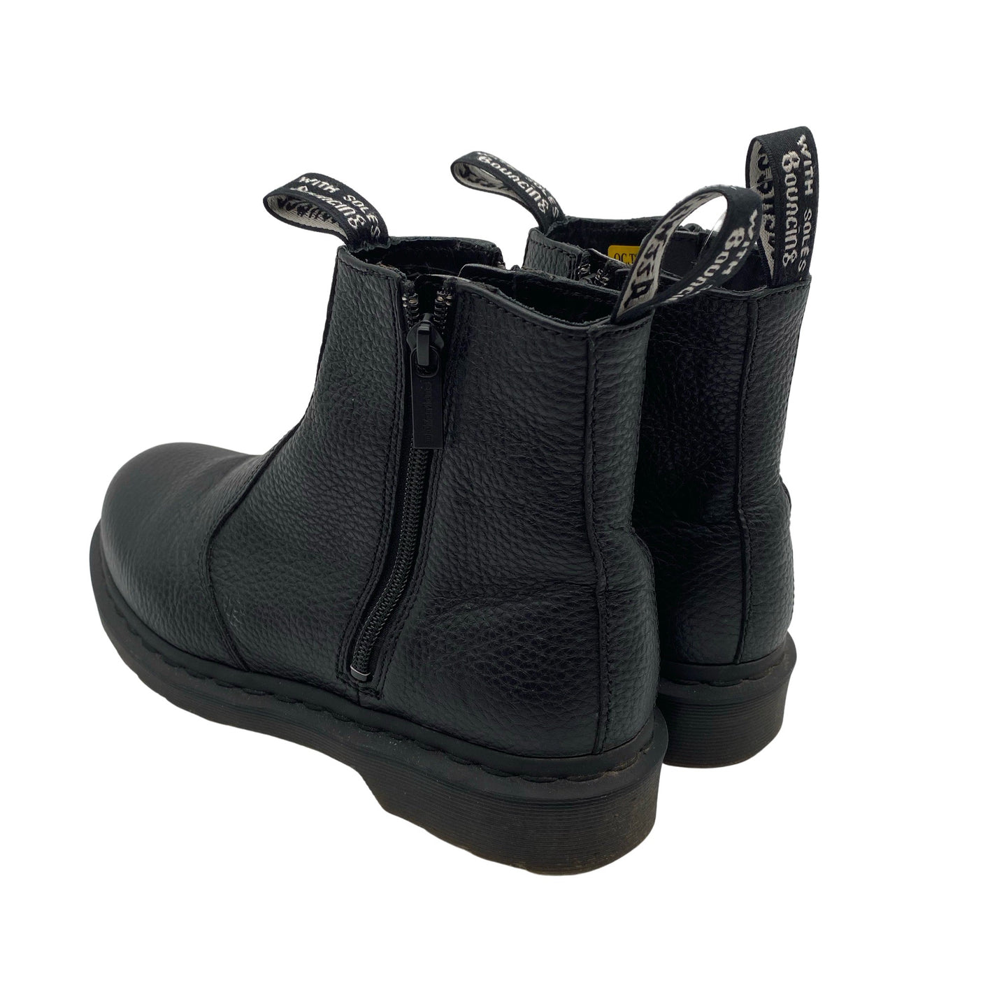 Unisex Dr. Martens - Poolsaapad, suurus 40 - Must (2)