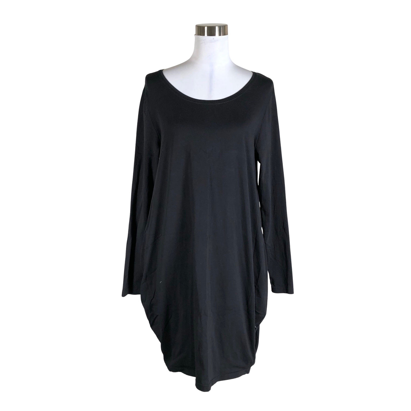 Unisex Versonpuoti - Trikotaažist kleit, suurus 40 - Must (1)
