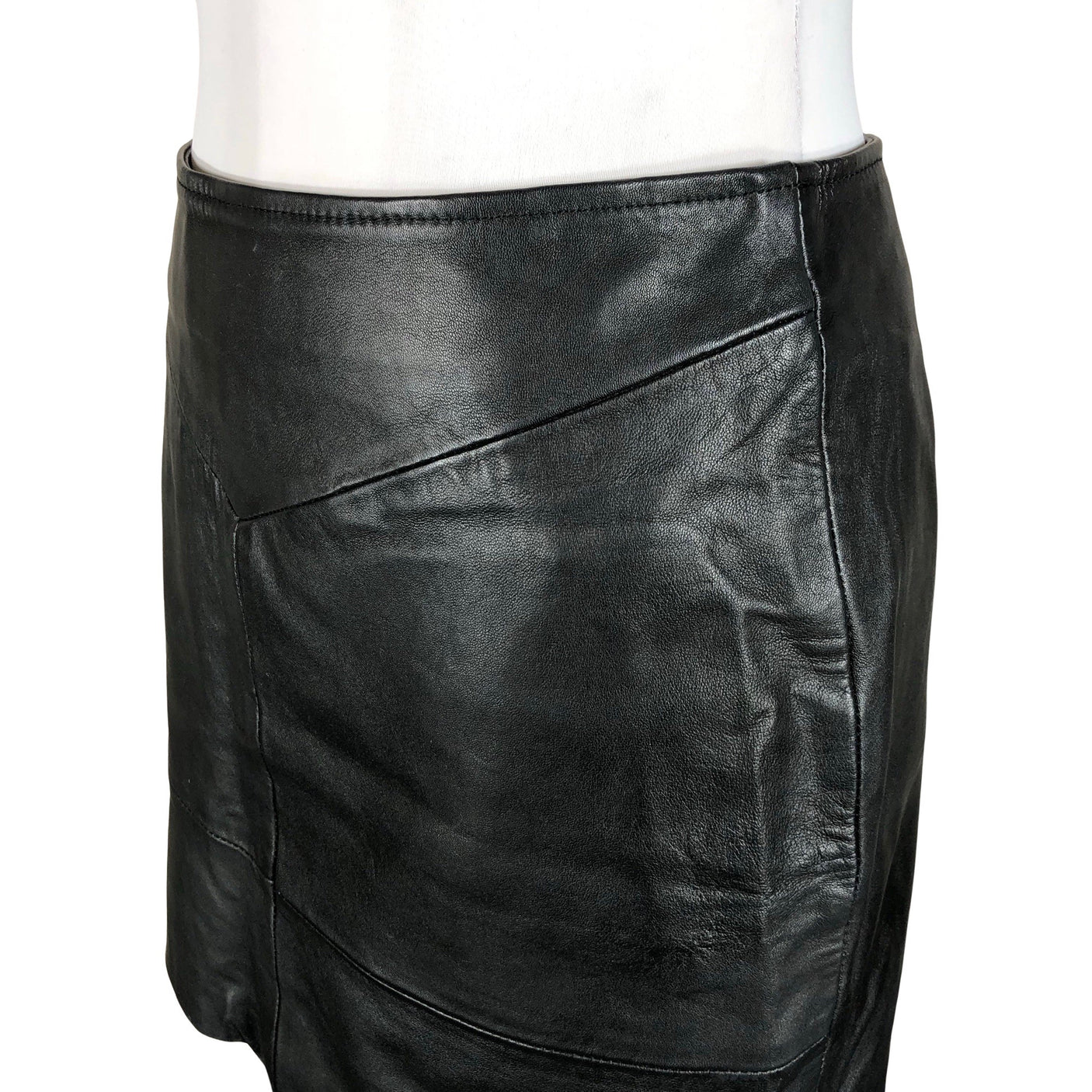 Unisex Urbancode - Nahkseelik, suurus 36 - Must (3)