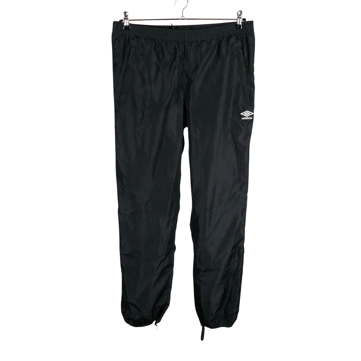 Unisex Umbro - Õuepüksid, suurus L - Must (1)