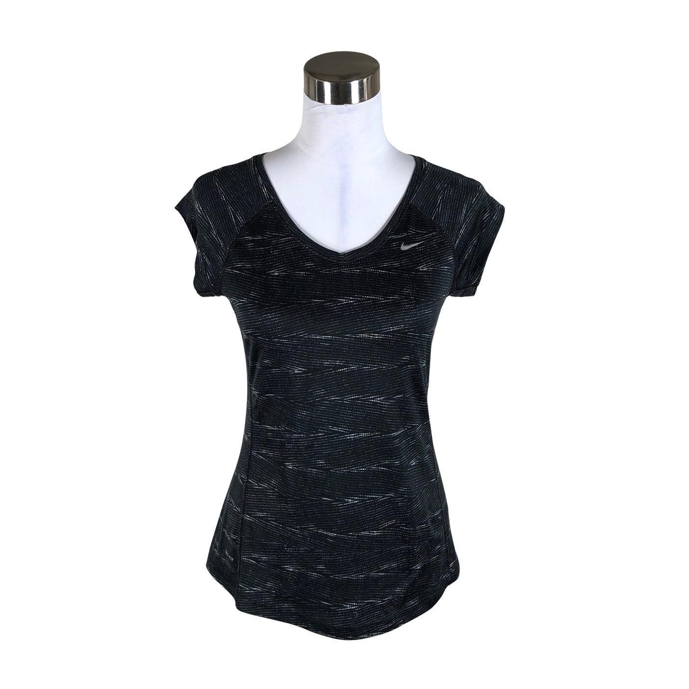 Unisex Nike - Spordisärk, lühikesed käised, suurus 36 - Hall (1)