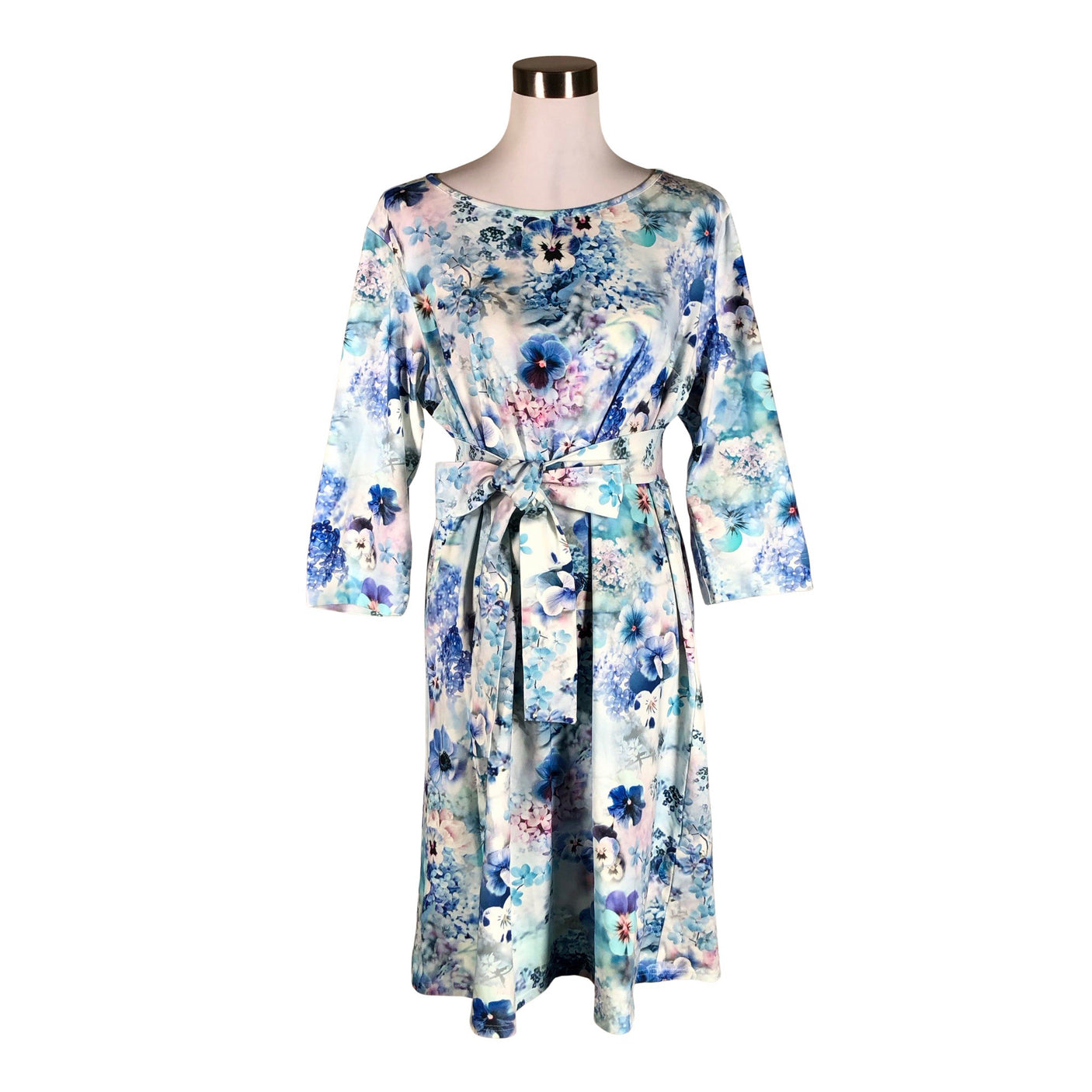 Unisex Nakoa - Trikotaažist kleit, suurus 40 - Helesinine (1)