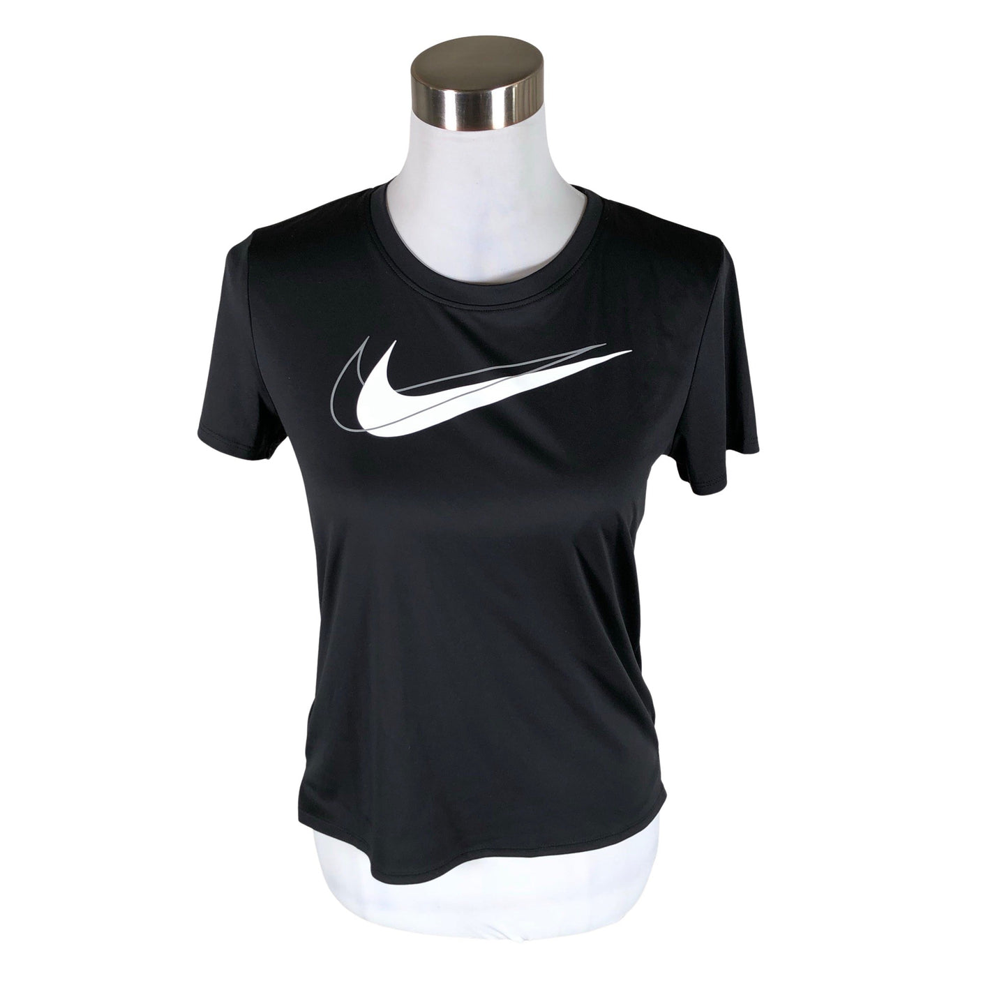 Unisex Nike - Spordisärk, lühikesed käised, suurus 36 - Must (1)