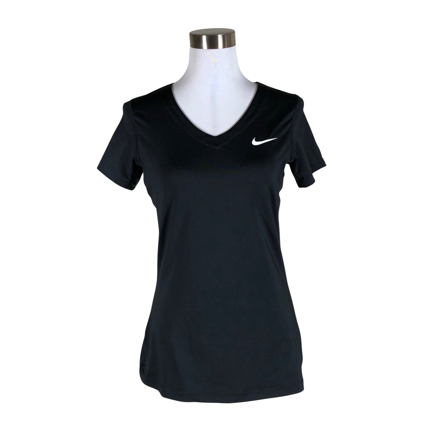 Unisex Nike - Spordisärk, lühikesed käised, suurus 40 - Must (1)