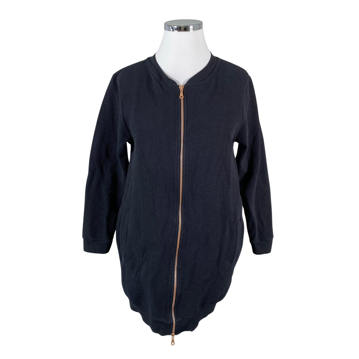 Unisex Aarrelabel - Pusa, suurus 42 - Must (1)