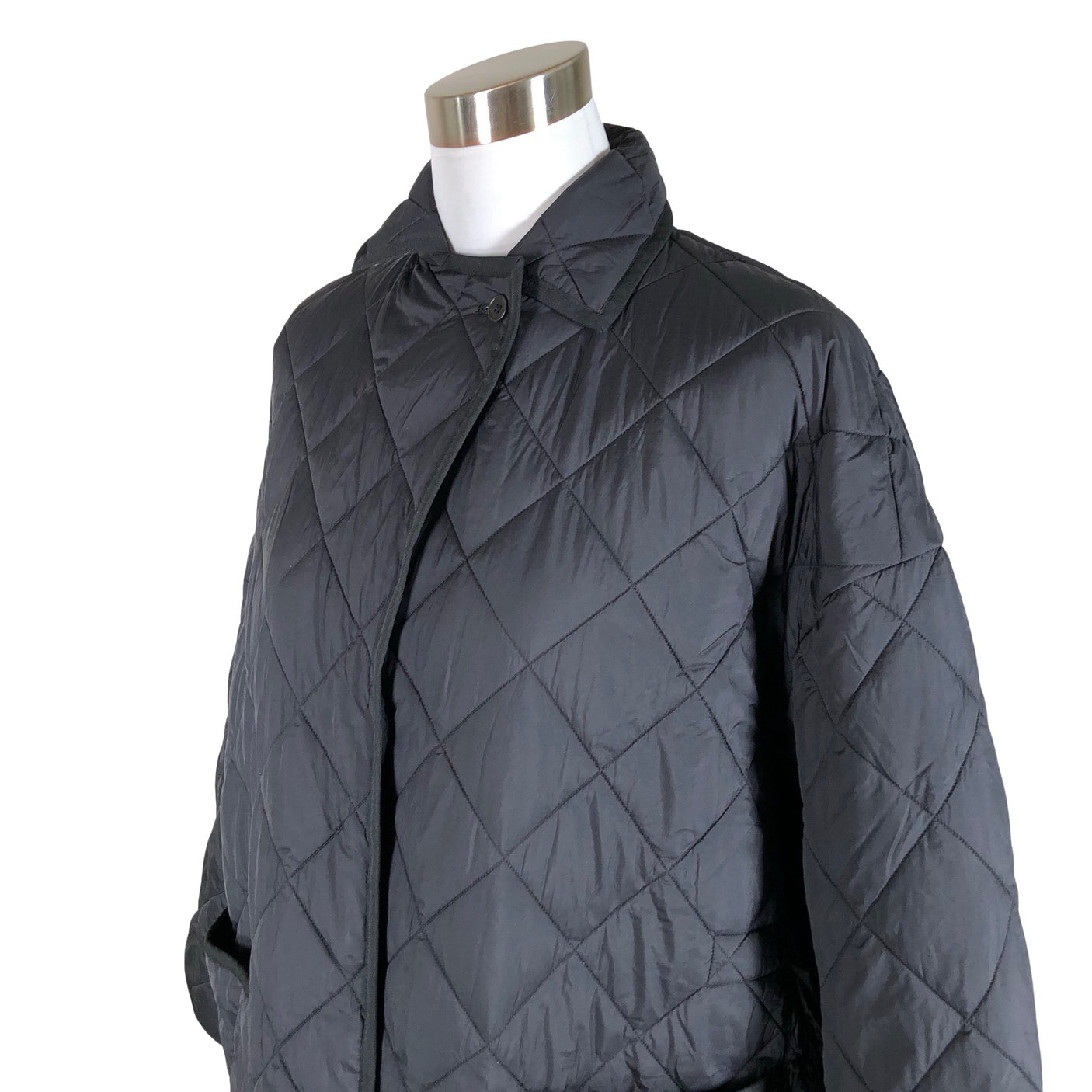 Unisex Uniqlo - Tepitud jope, suurus 38 - Must (3)