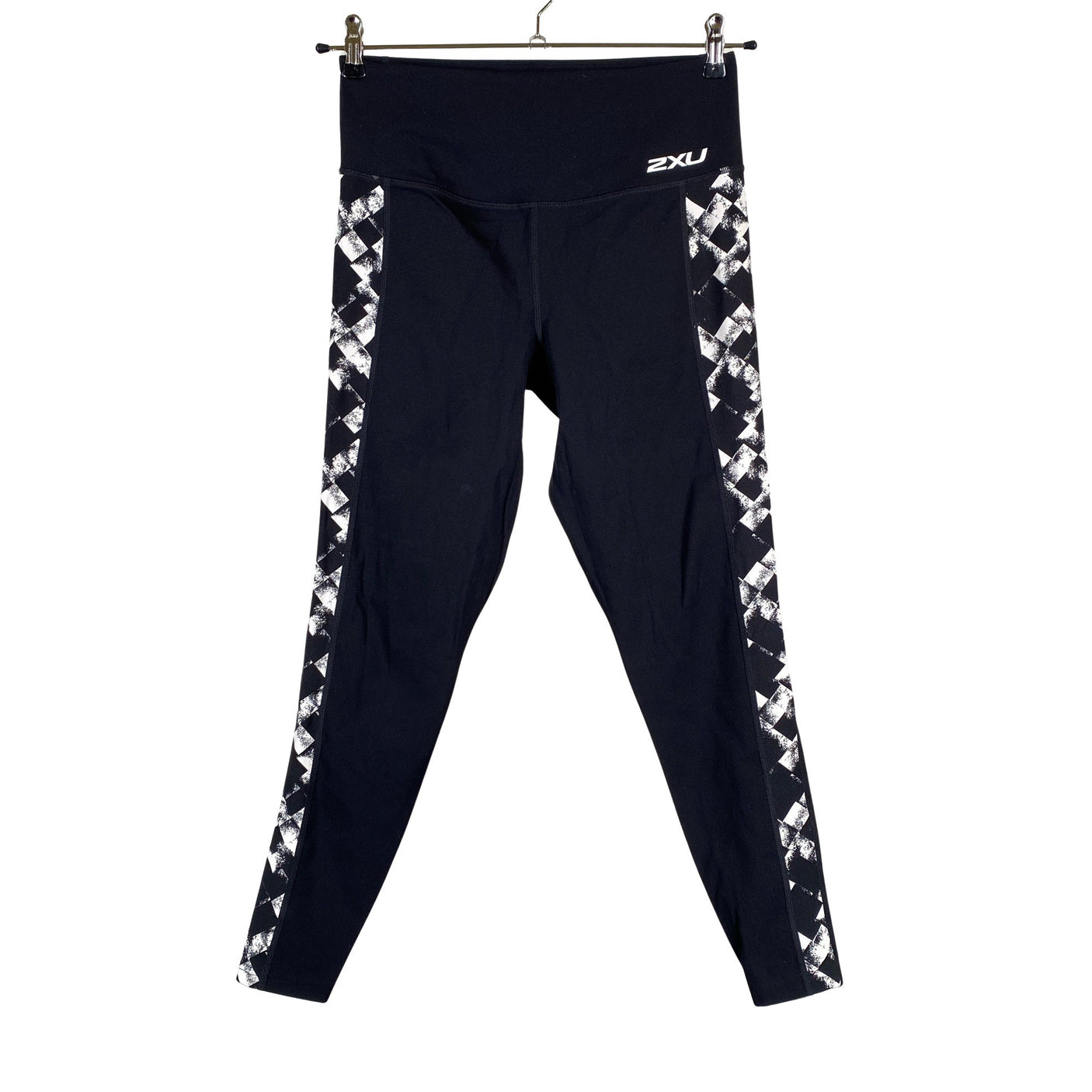 Unisex 2XU - Spordiretuusid, suurus 40 - Must (1)