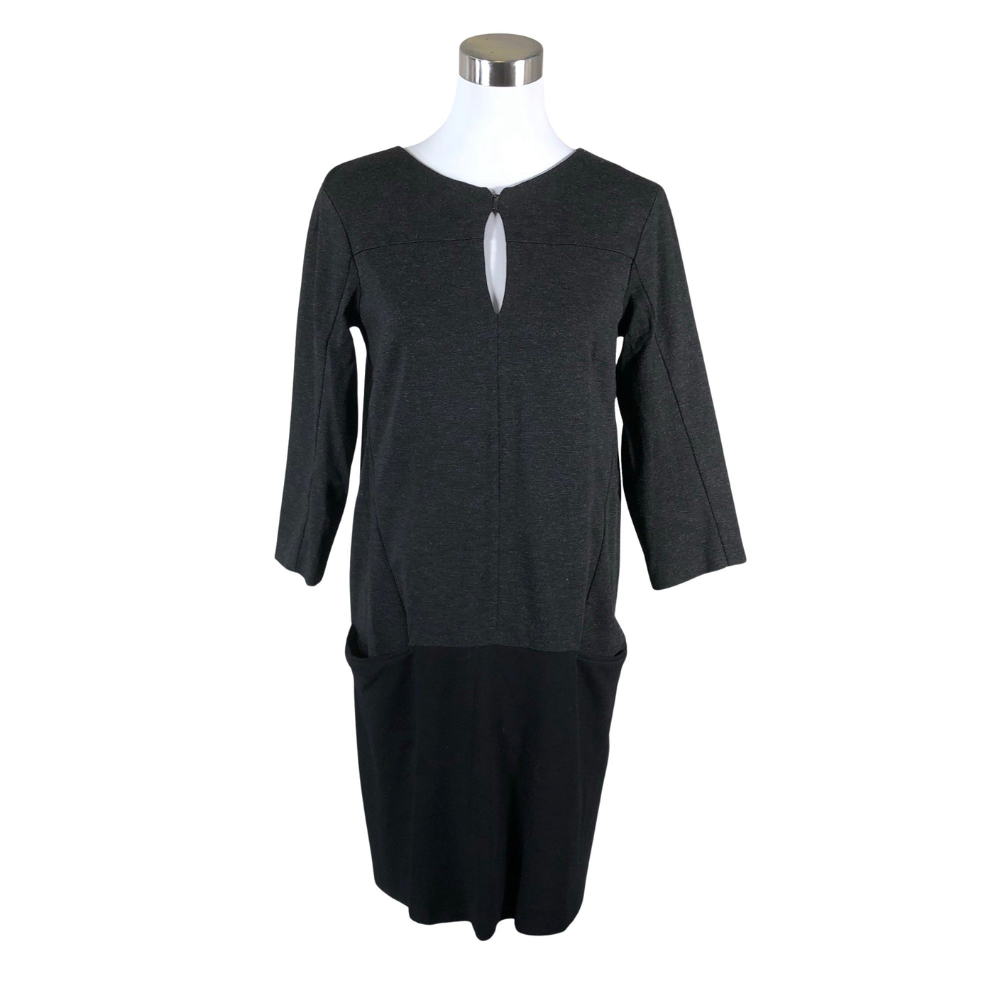 Unisex Tiger of Sweden - Pliiatskleit, suurus 40 - Hall (1)