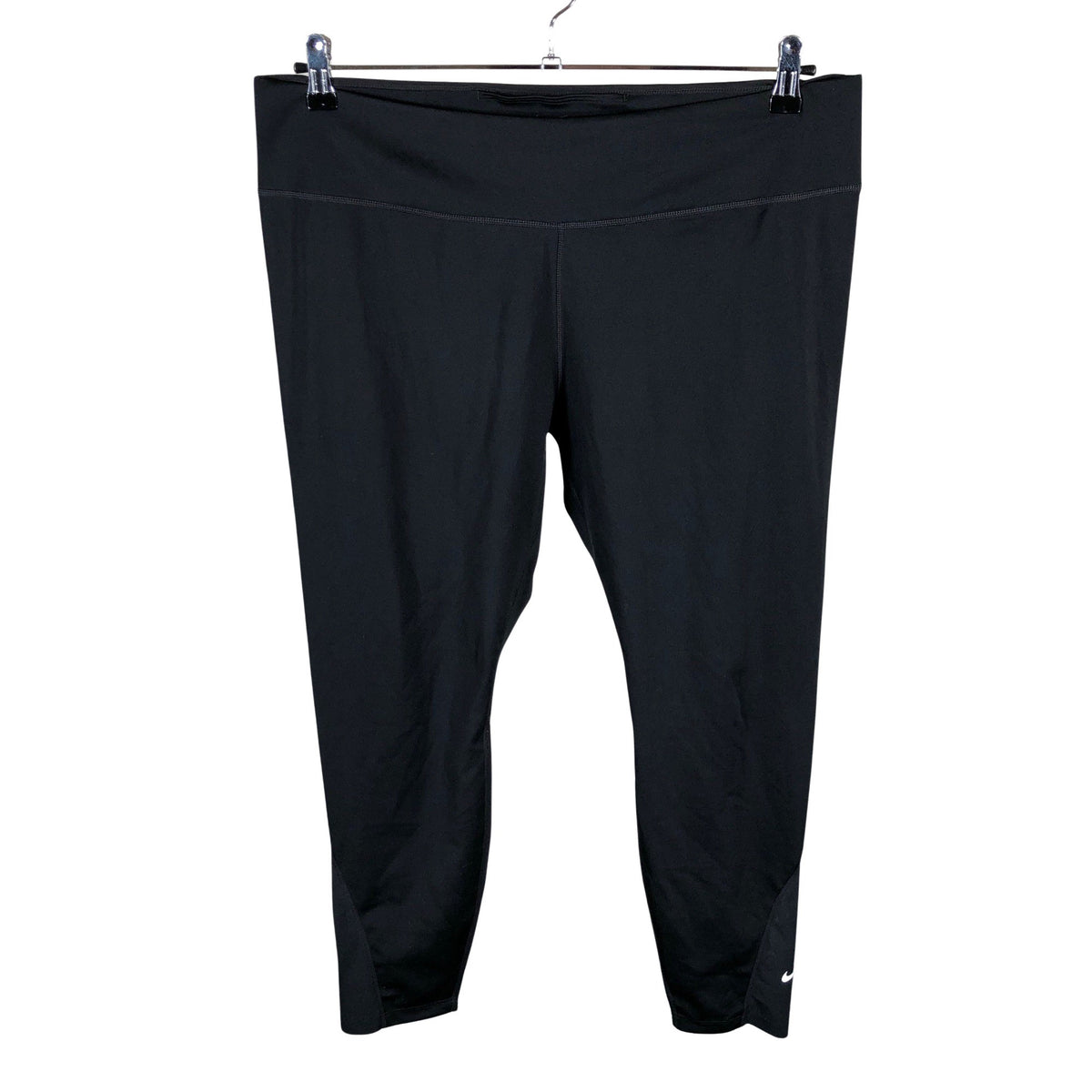 Unisex Nike - Spordiretuusid, suurus 46 - Must (1)