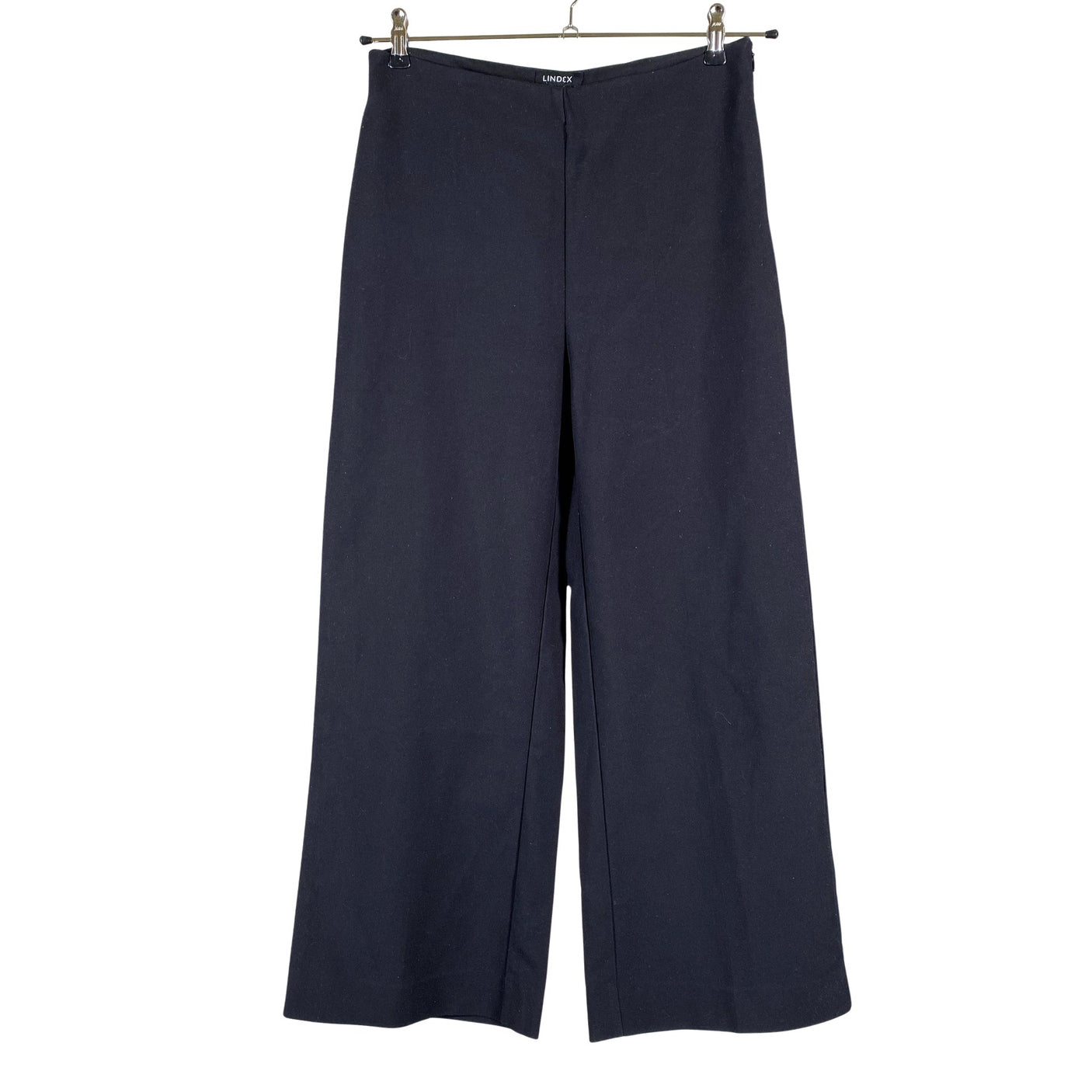 Unisex Lindex - Mittevenivad püksid, suurus 38 - Must (1)