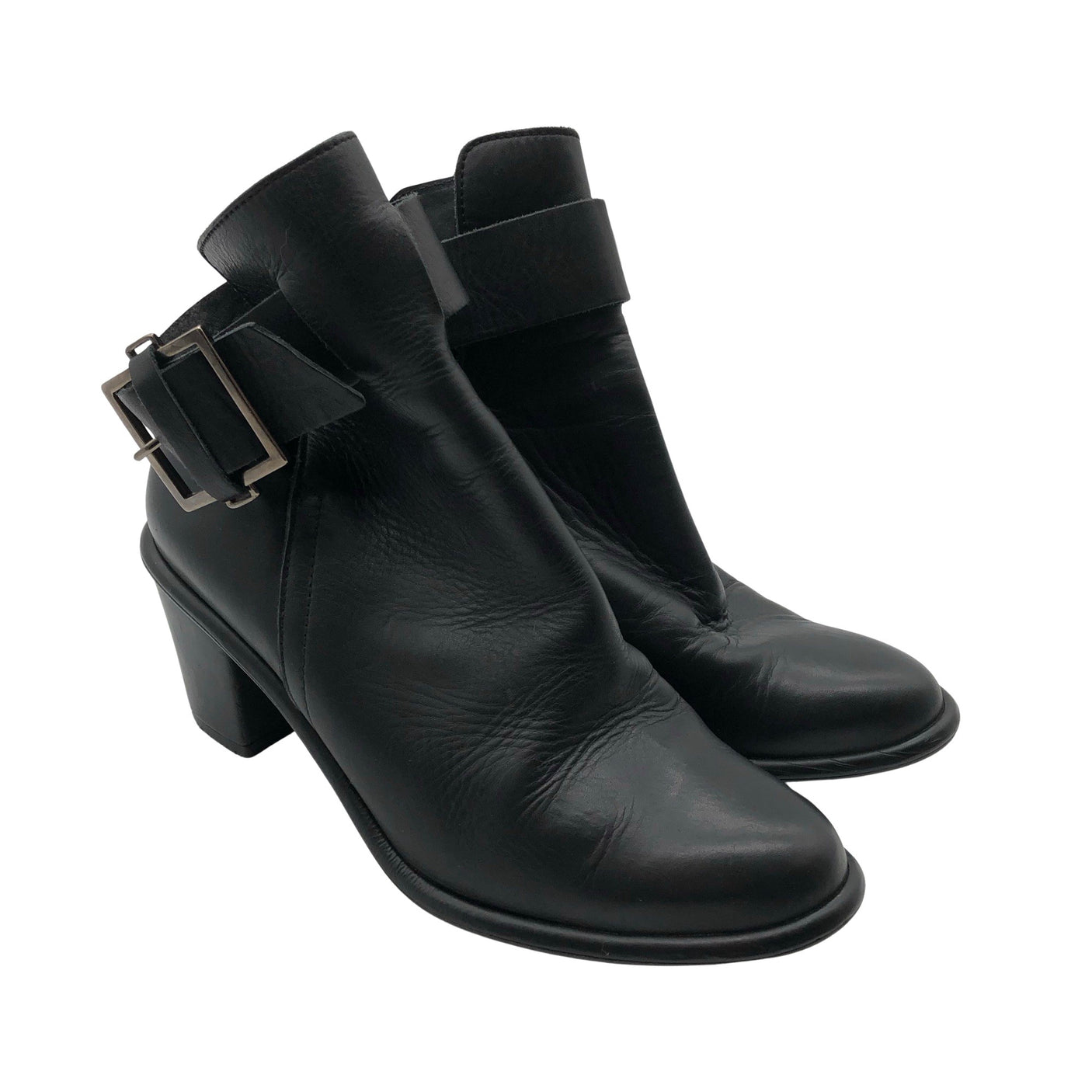 Unisex Miista - Lahtise kannaga jalanõud, suurus 37 - Must (3)