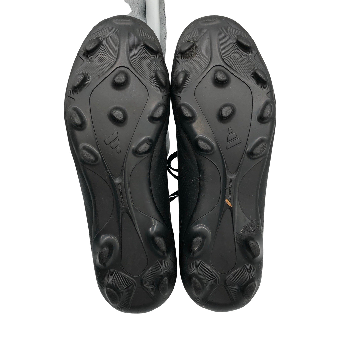 Unisex Adidas - Jalgpallijalatsid , suurus 39 - Must (2)