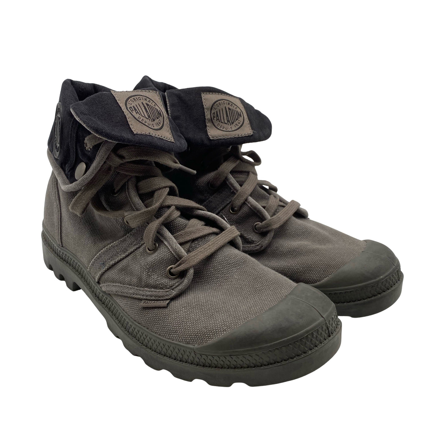 Unisex Palladium - Poolsaapad, suurus 43 - Hall (2)
