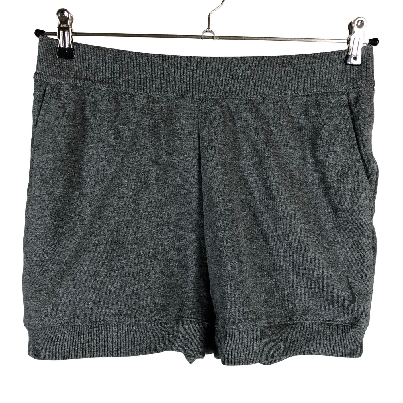 Unisex Nike - Dressikangast lühikesed püksid, suurus 38 - Hall (1)