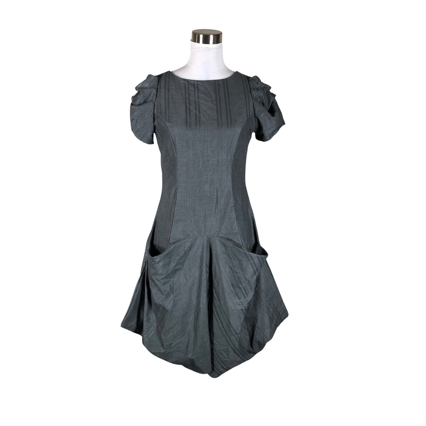 Unisex Tauko - Mitteveniv kleit, suurus 38 - Hall (1)
