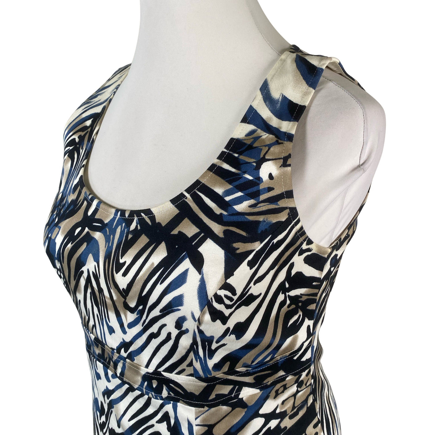 Unisex Andiata - Pliiatskleit, suurus 42 - Looduslik valge (3)