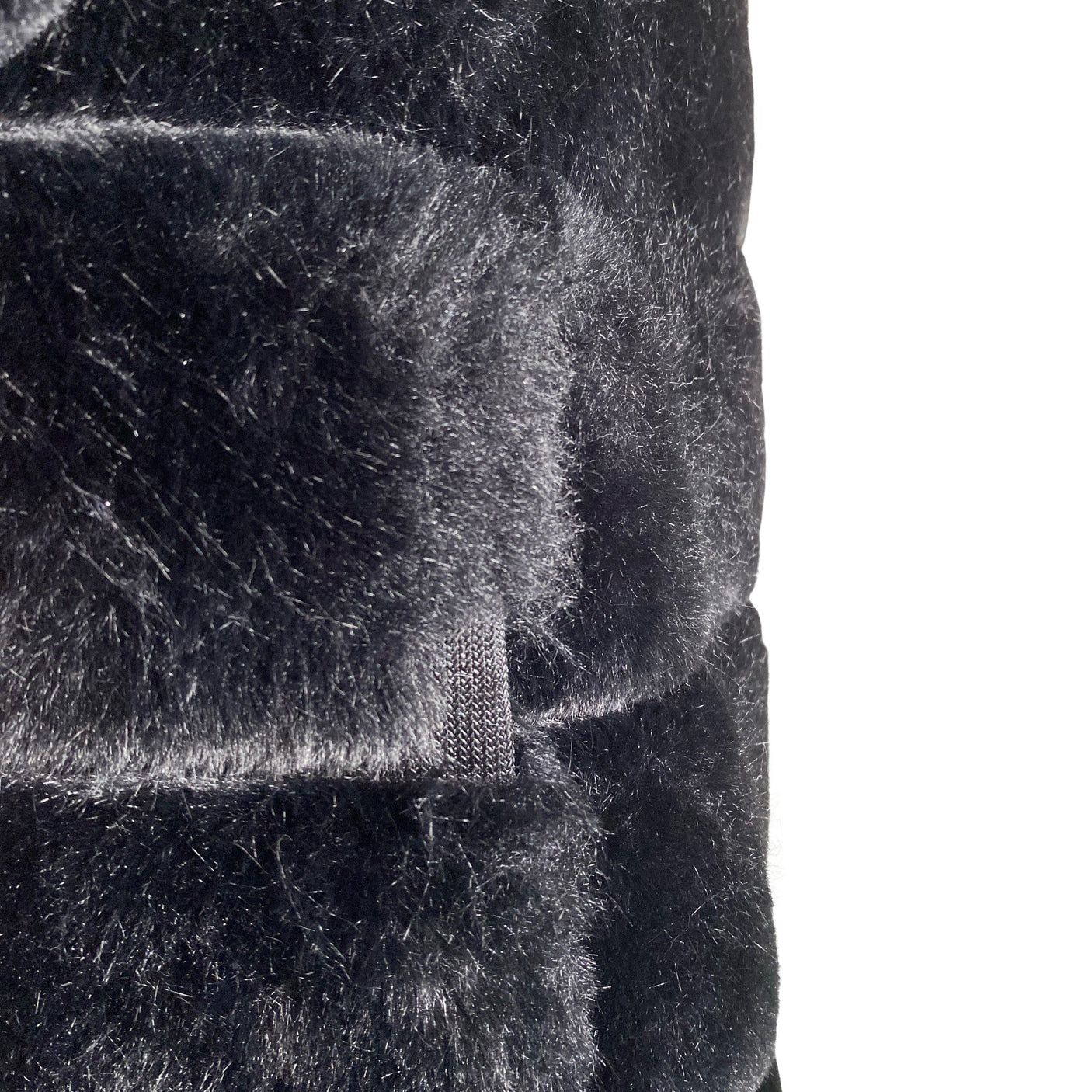 Unisex Marella - Kunstkarusnahast mantel, suurus 44 - Must (3)