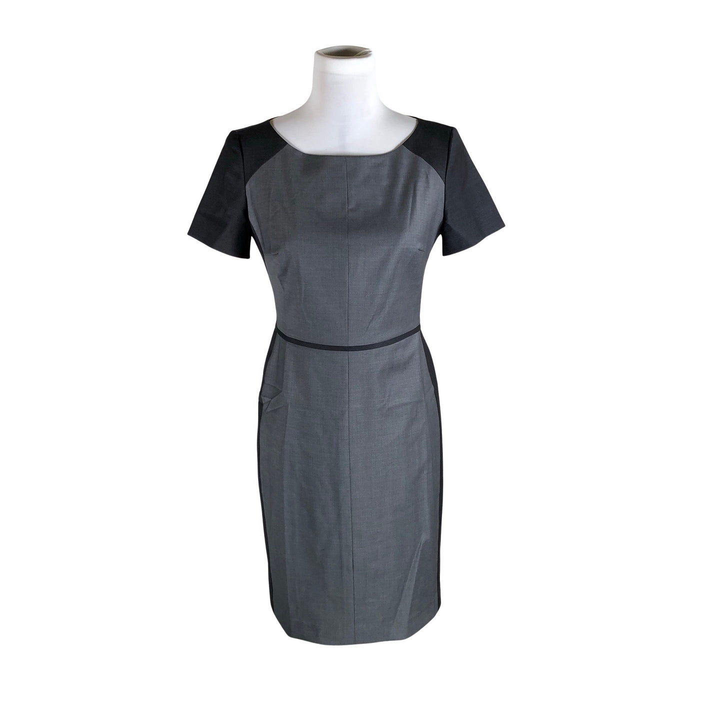 Unisex Andiata - Mitteveniv kleit, suurus 38 - Hall (1)