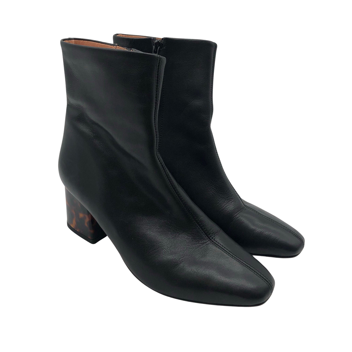 Unisex Terhi Pölkki - Poolsaapad, suurus 41 - Must (3)
