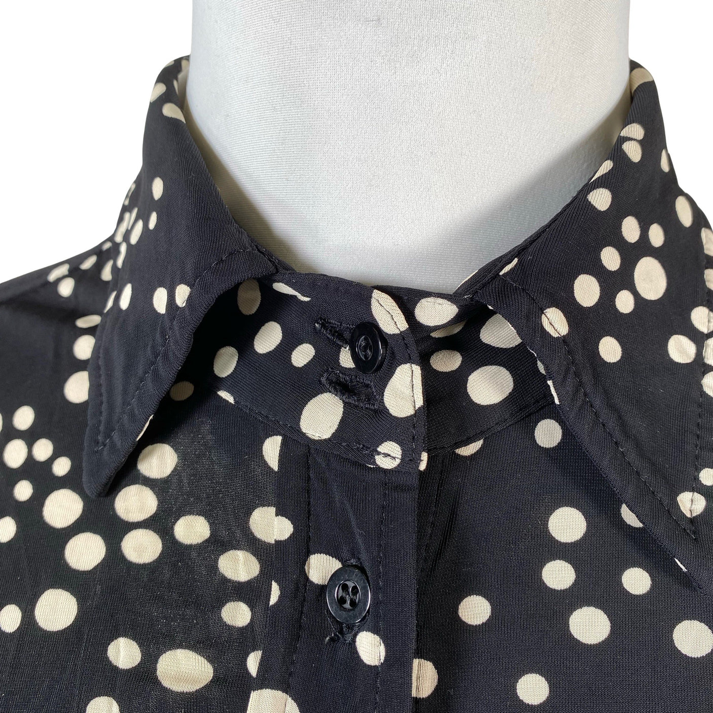 Unisex Andiata - Pluus, suurus 42 - Must (2)