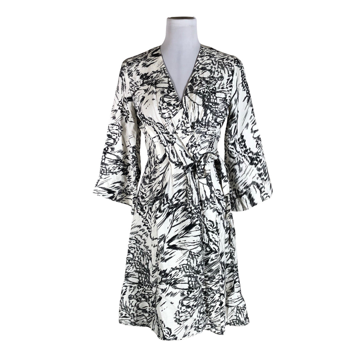 Unisex InWear - Mitteveniv kleit, suurus 34 - Valge (1)