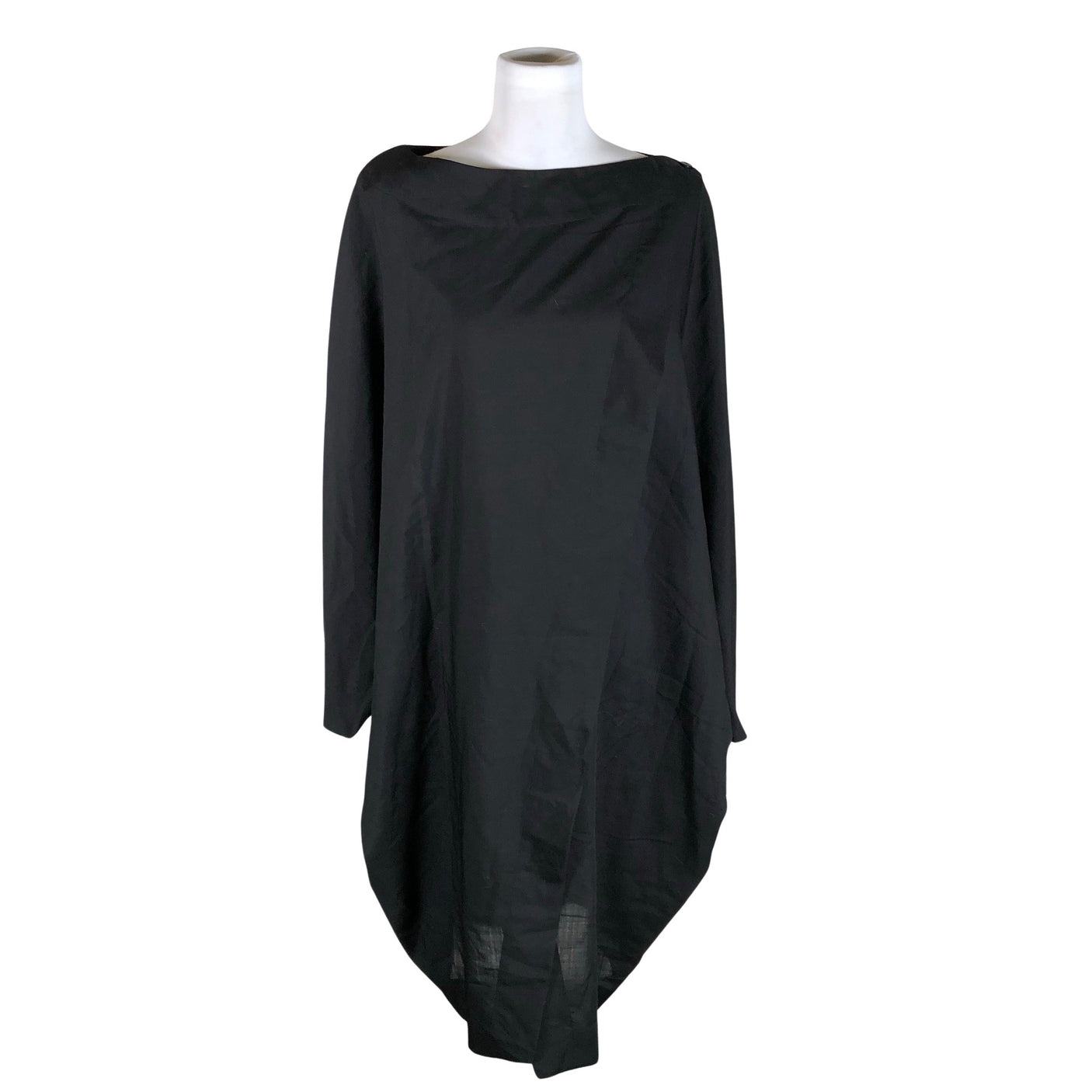 Unisex Ilona Pelli - Mitteveniv tuunika, suurus 38 - Must (1)