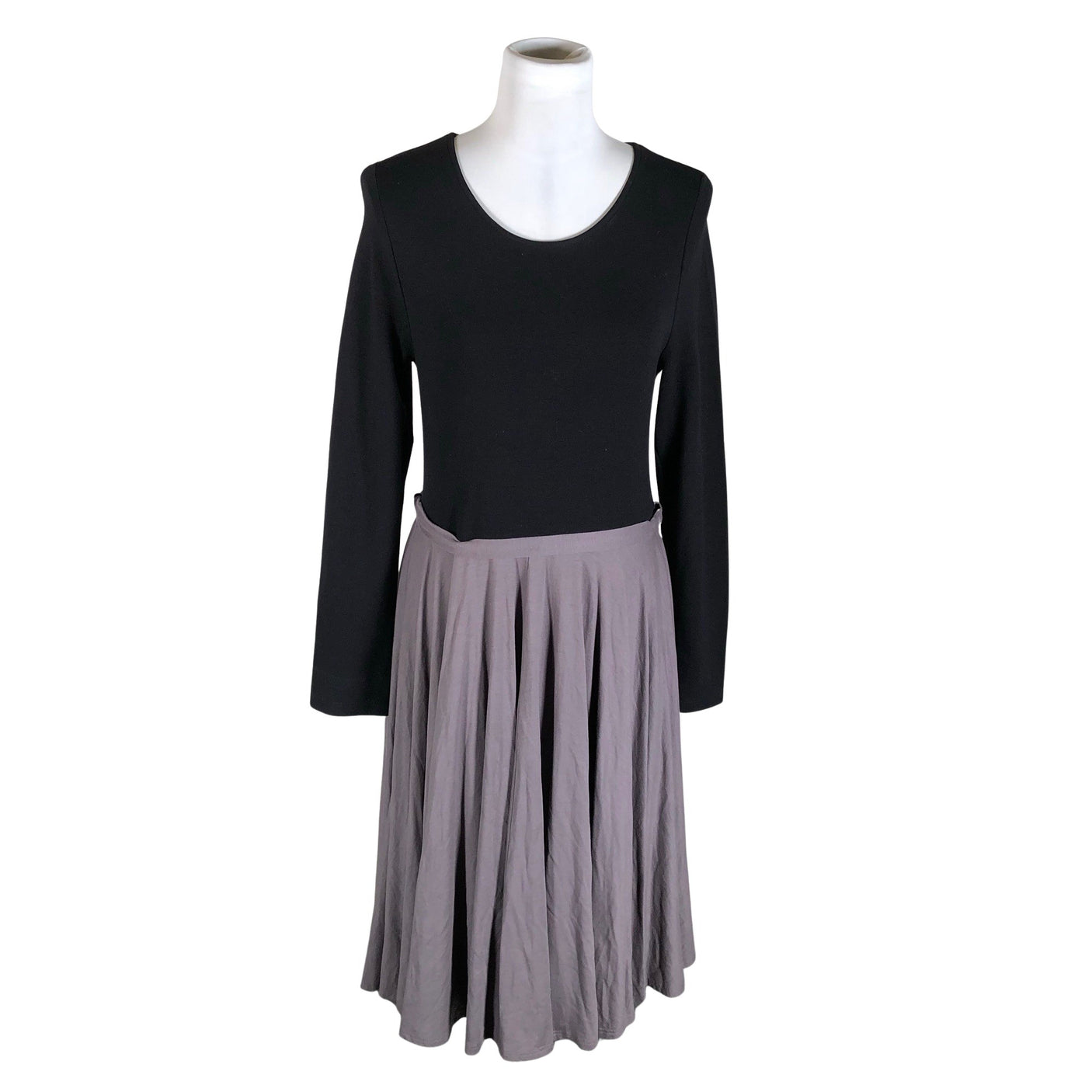 Unisex Nanso - Trikotaažist kleit, suurus 38 - Must (1)