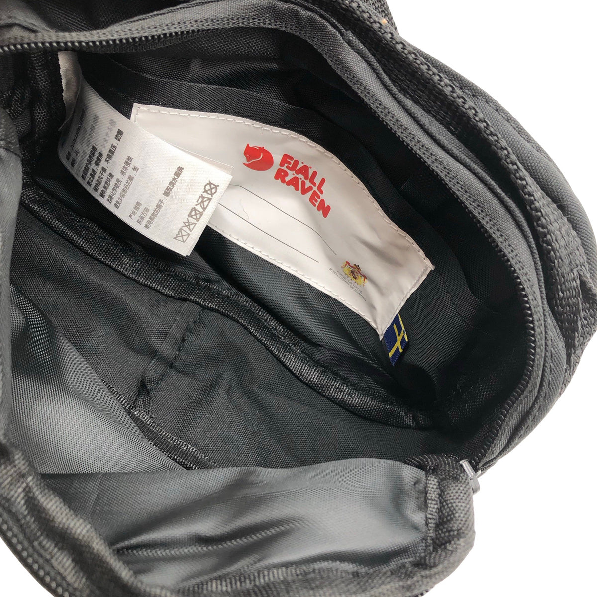 Unisex Fjällräven - Vöökott, suurus Mini - Must (2)