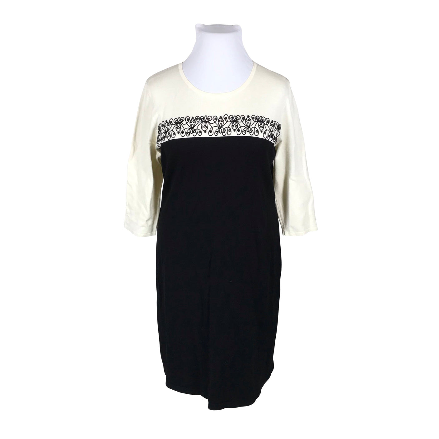 Unisex Maglia - Kootud kleit, suurus 46 - Must (1)