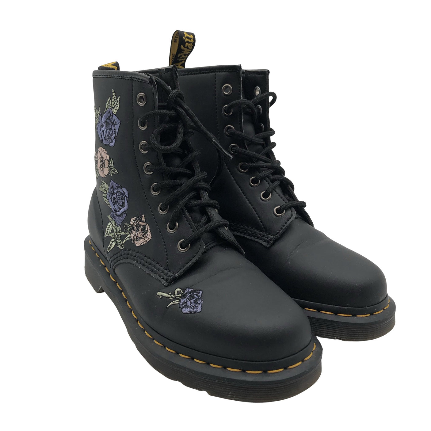 Unisex Dr. Martens - Nööridega saapad, suurus 38 - Must (2)