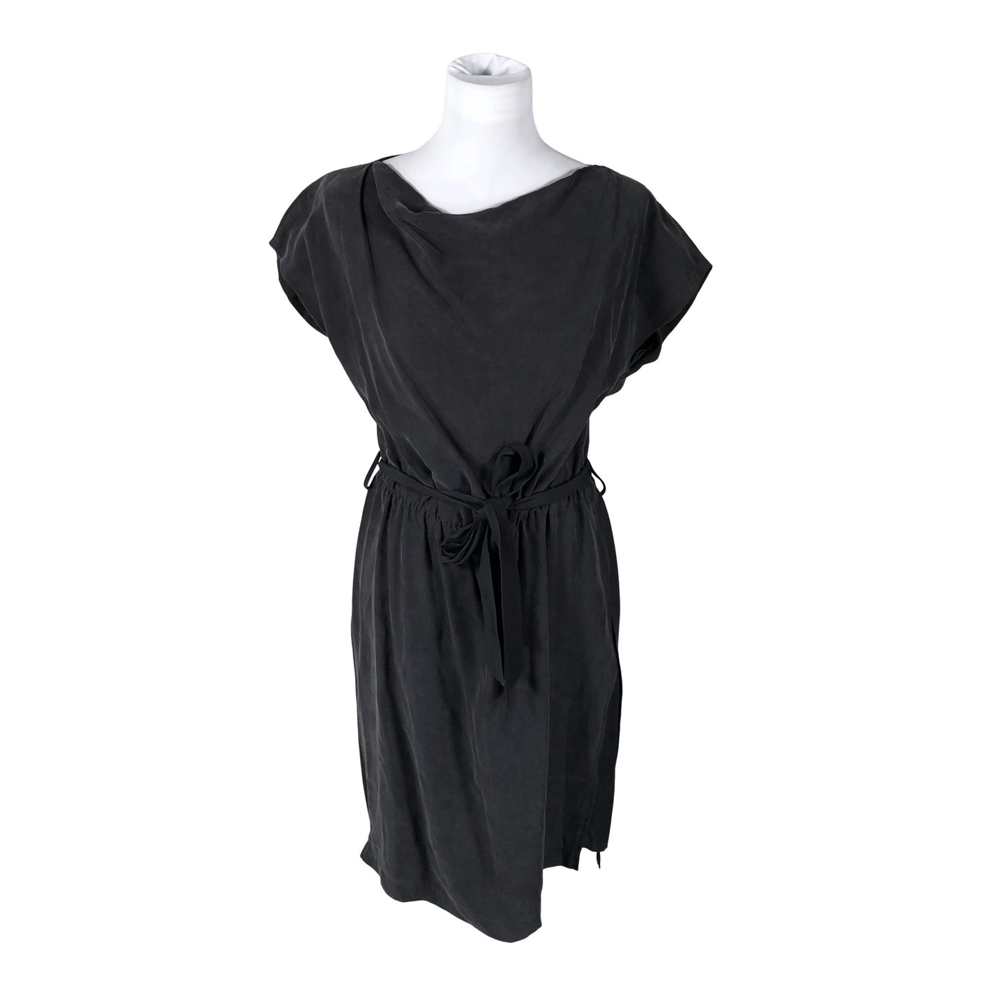 Unisex Hugo Boss - Mitteveniv kleit, suurus 40 - Hall (1)