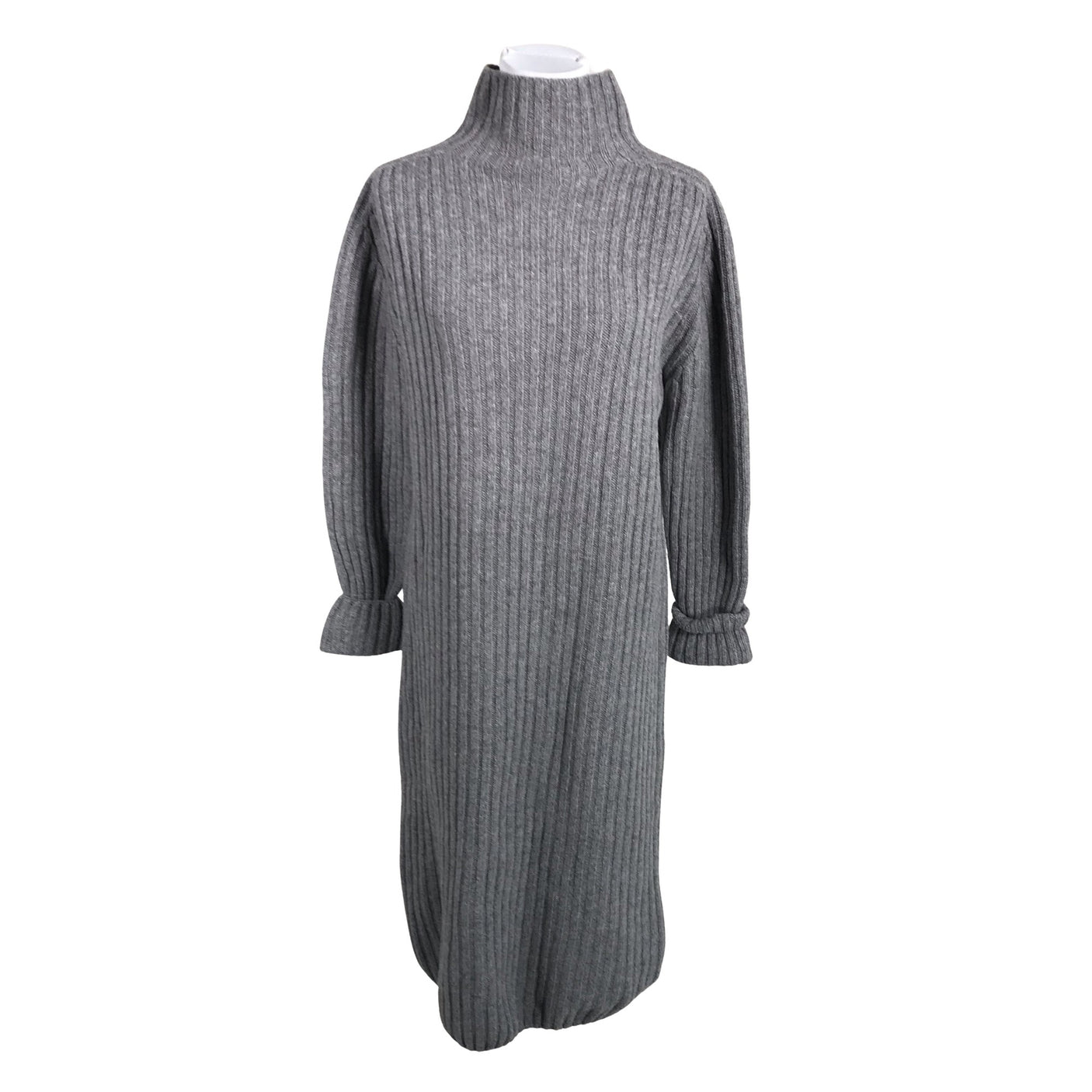 Unisex Niinmun design - Kootud kleit, suurus 38 - Hall (1)