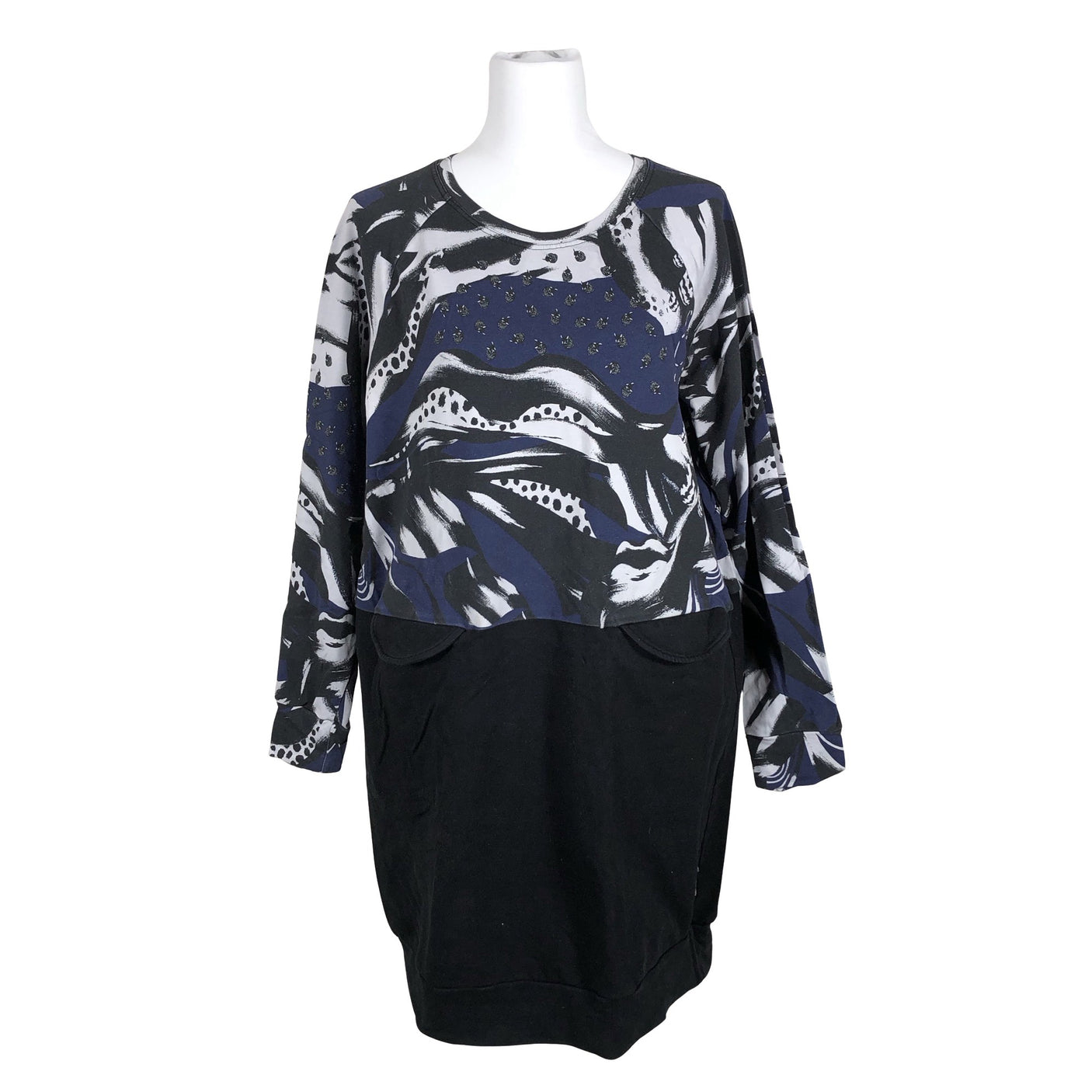 Unisex Versonpuoti - Trikotaažist kleit, suurus 40 - Hall (1)