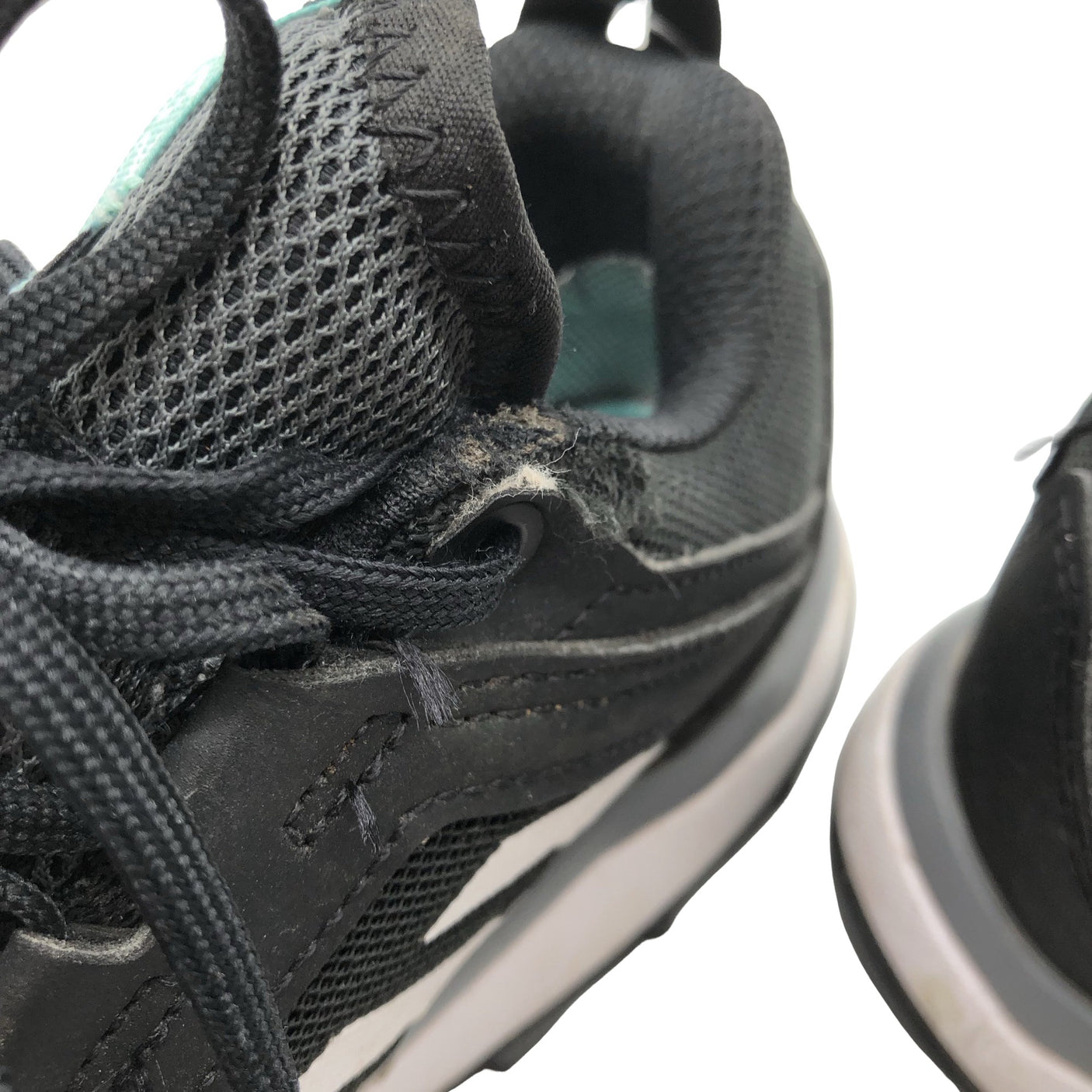 Unisex Adidas - Matkatossud, suurus 36 - Must (3)