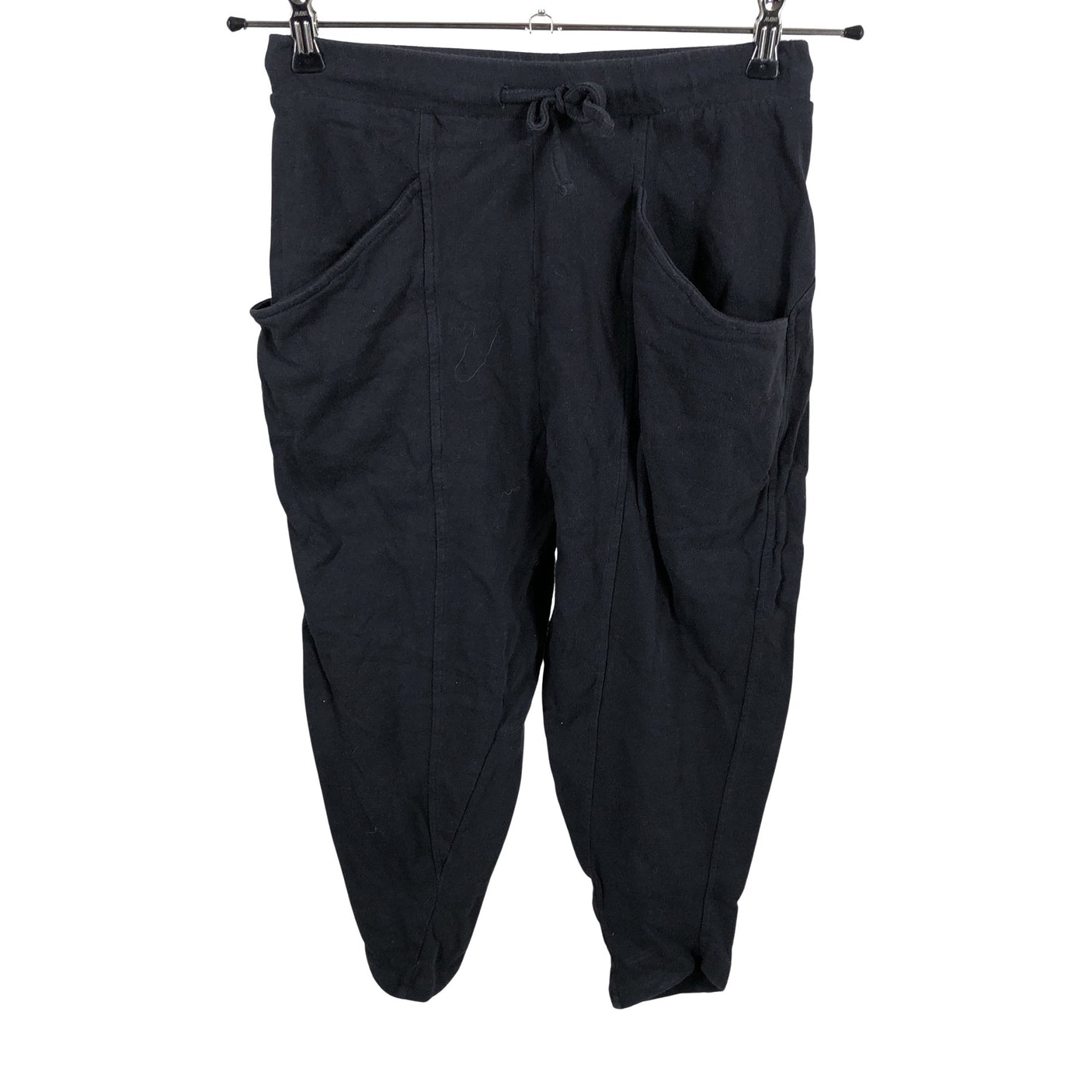 Unisex me&i - Dressikangast poolpikad püksid, suurus 36 - Must (2)