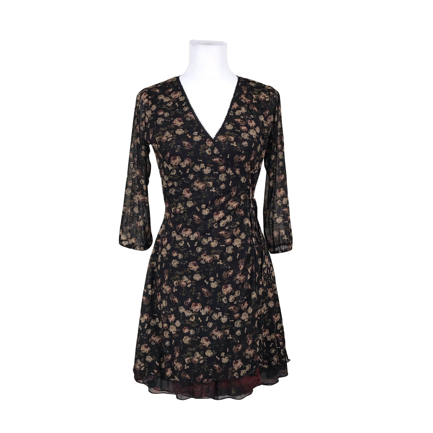 Unisex Urban Outfitters - Mitteveniv kleit, suurus 38 - Must (1)