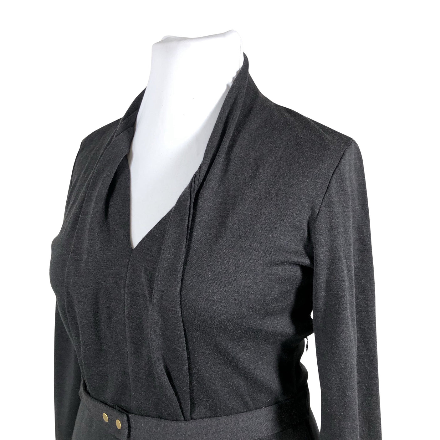 Unisex Hugo Boss - Trikotaažist kleit, suurus 42 - Hall (2)