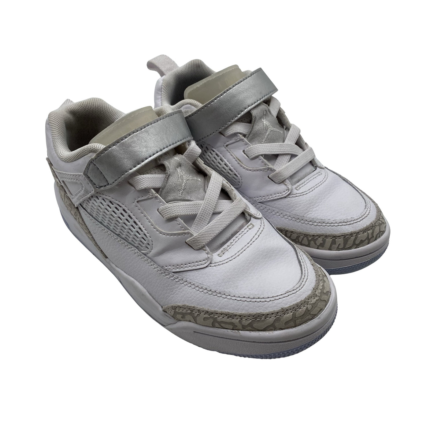 Unisex Jordan (Nike) - Tennised, suurus 34 - Valge (2)