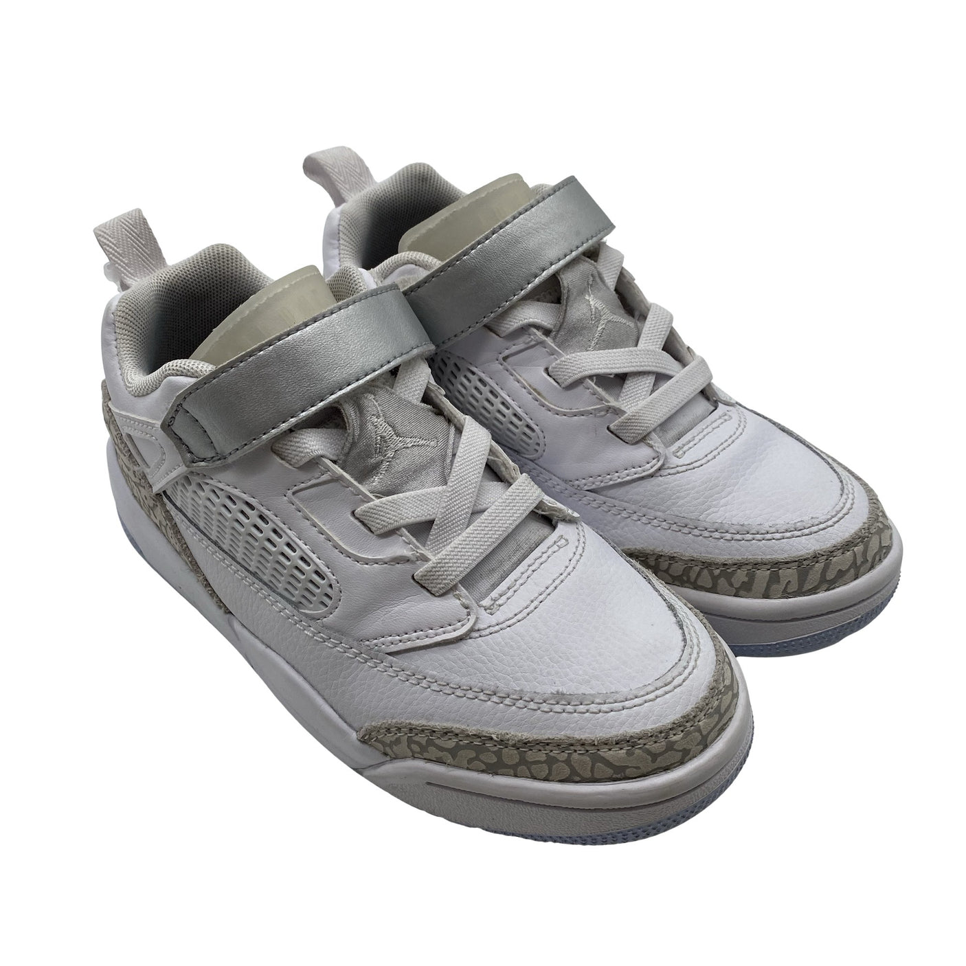 Unisex Jordan (Nike) - Tossud, suurus 32 - Valge (2)