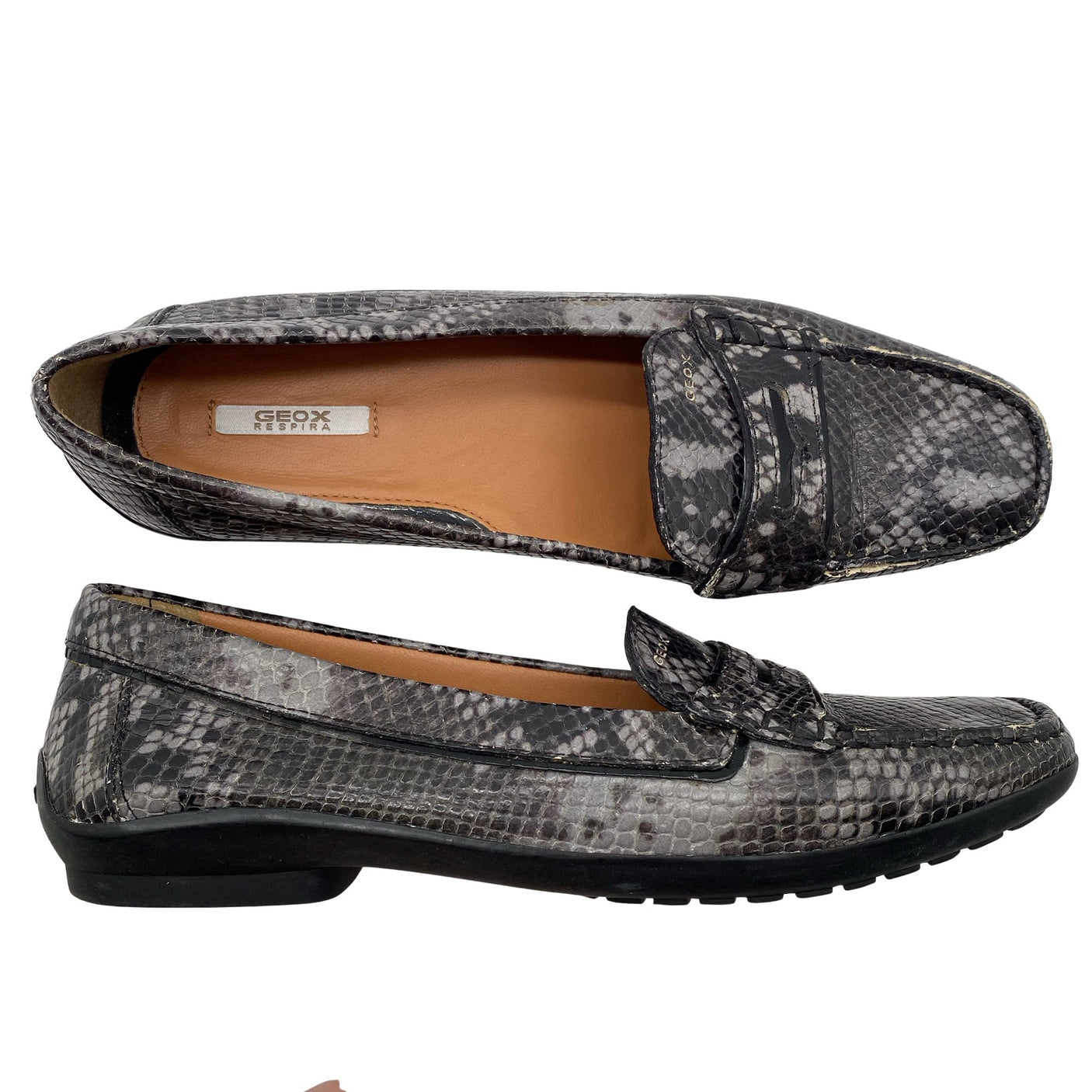Unisex Geox - Mokassiinid, suurus 38 - Hall (1)