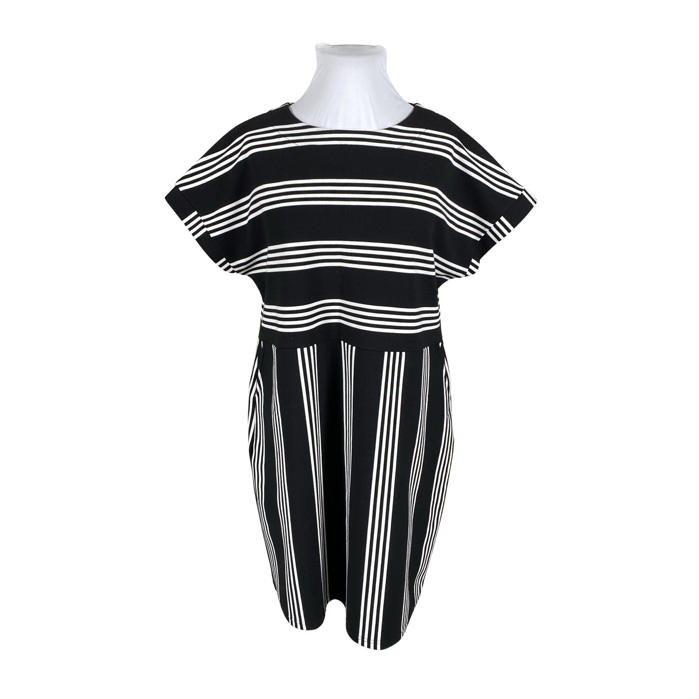 Unisex Nanso - Trikotaažist kleit, suurus 50 - Must (1)