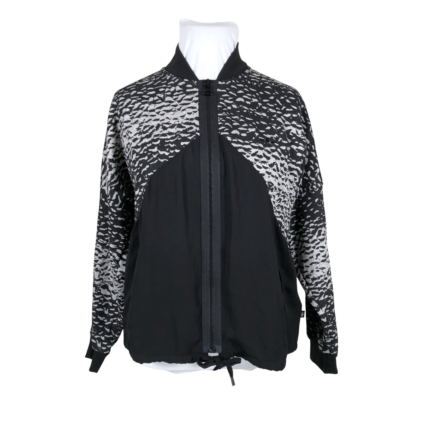 Unisex Adidas - Pusa, suurus 42 - Must (1)