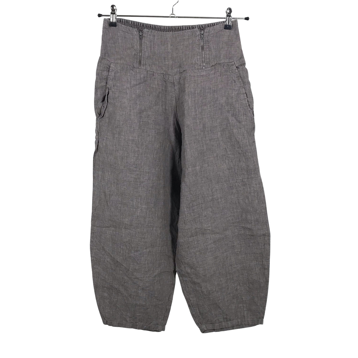 Unisex The Masai - Mittevenivad poolpikad püksid, suurus 38 - Pruun (2)