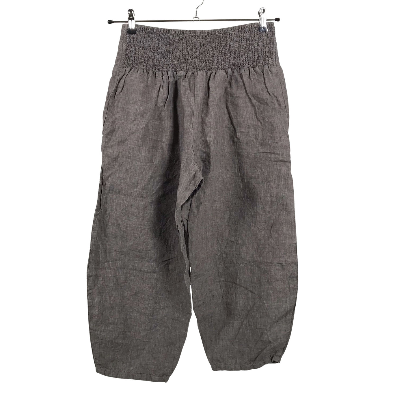 Unisex The Masai - Mittevenivad poolpikad püksid, suurus 38 - Pruun (3)