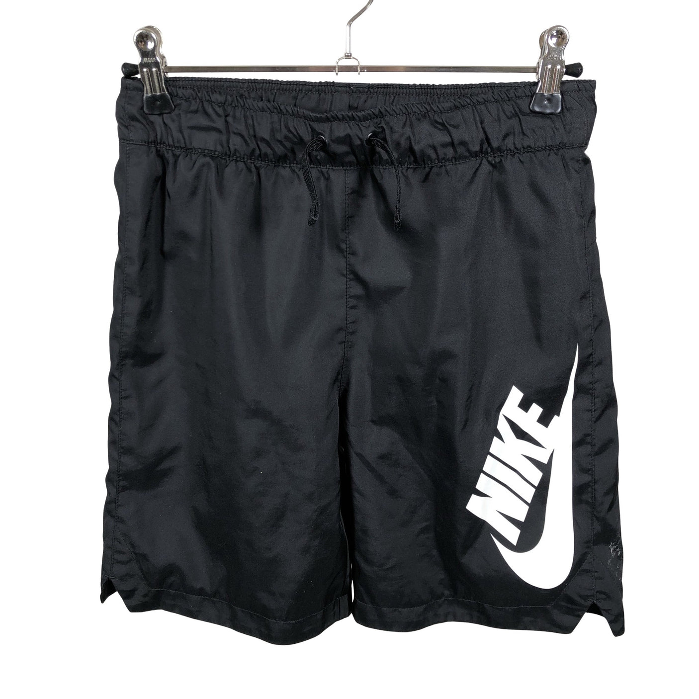 Unisex Nike - Lühikesed spordipüksid, suurus 140 - 146 - Must (1)