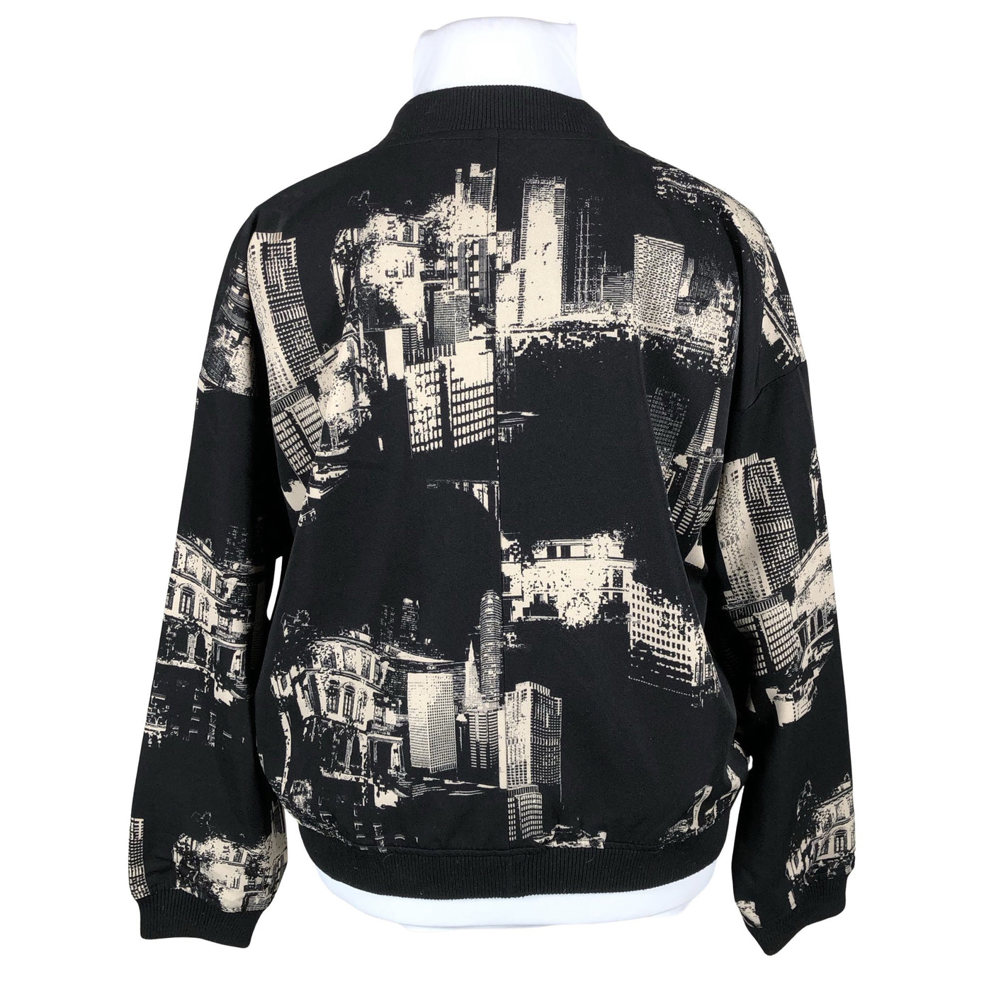 Unisex Culture - Jope, suurus 44 - Must (2)